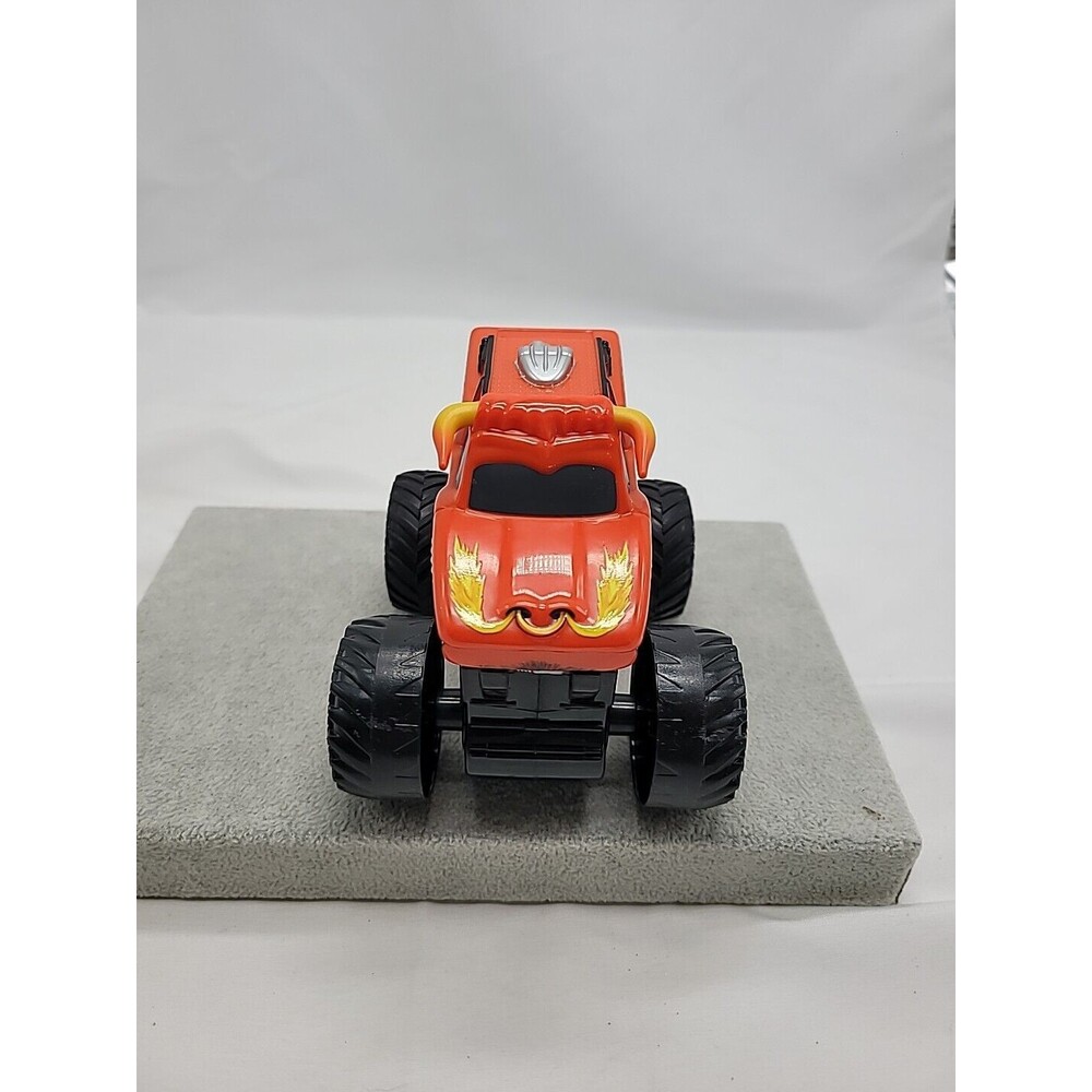 HOT WHEELS MONSTER JAM 1/64 EL TORO LOCO 4X4 DIE CAST MONSTER TRUCK Orange